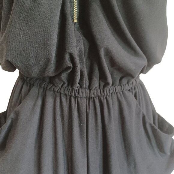 Forever 21 Women's Sleeveless Romper Black Color Size S V-Neck Front & Back Zip - Picture 11 of 12